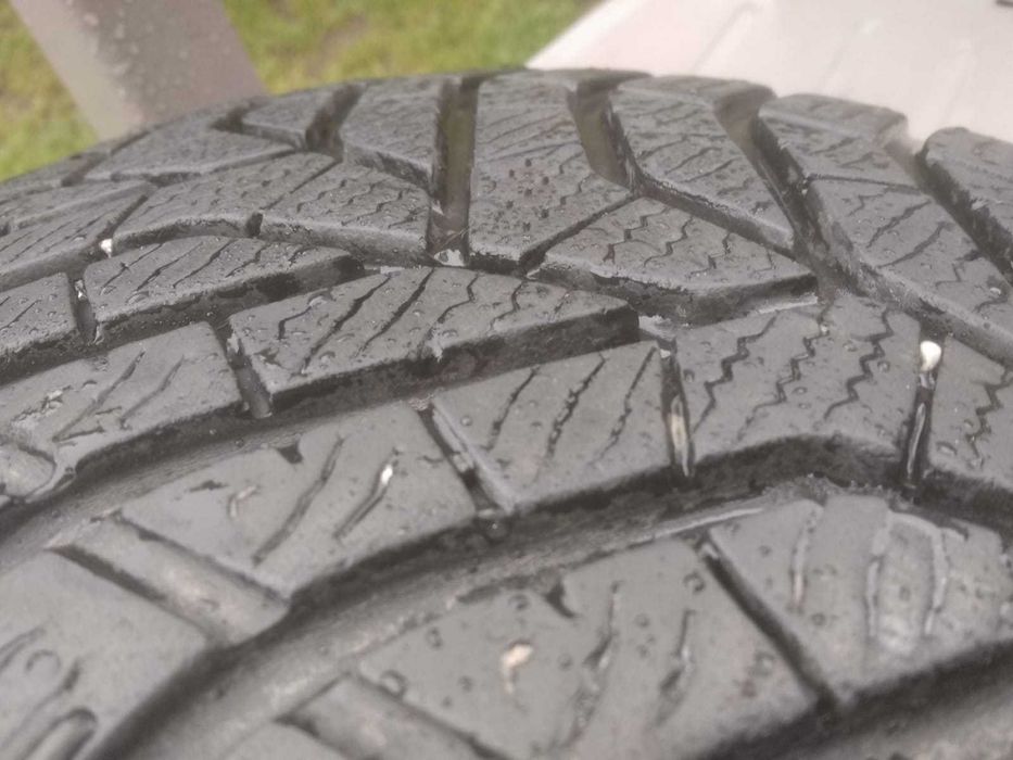 Zimowe Opony Yokohama 215/55/18 95V 690 kg! SUV BUS TERENÓWKA