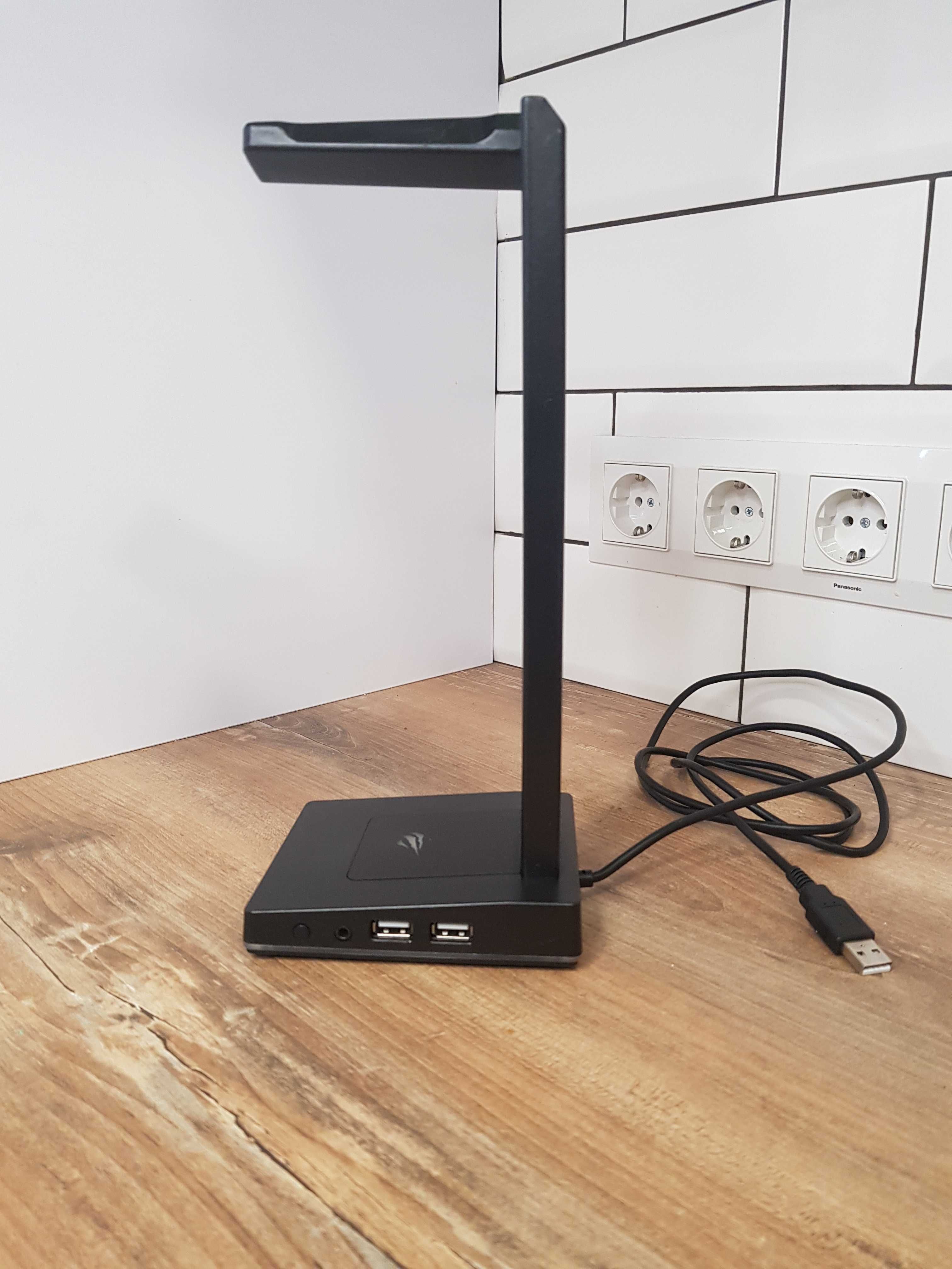 Havit Підставка для гарнітури з 2  USB, підставка для навушників RGB
