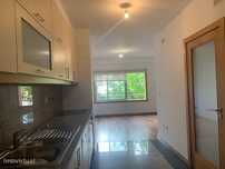 REF3695 - T1 Kit Condomínio Fechado - Rua das Cavadas, Campanhã