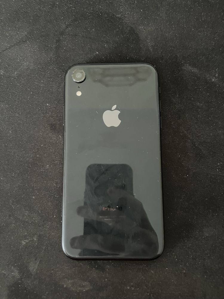 Iphone Xr - Uszkodzony na części