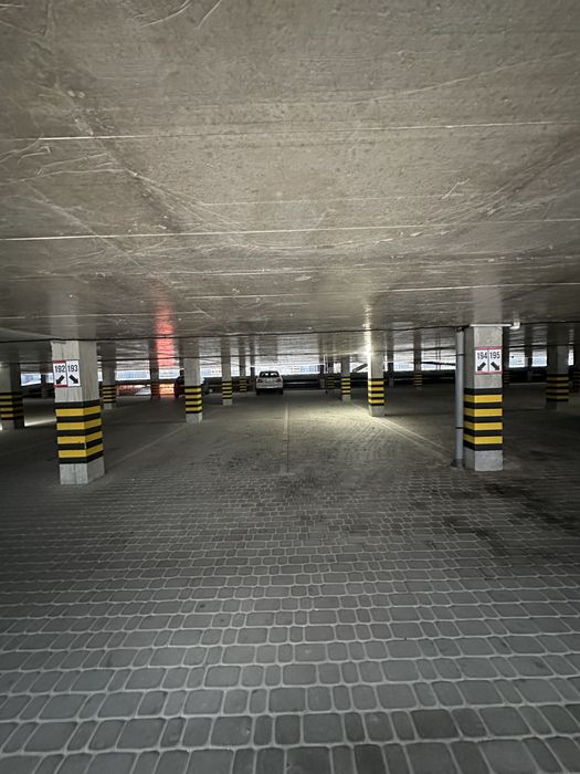 Оренда паркомісця ЖК Княгинин