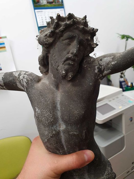 Sprzedam XIX-wieczny odlew Pana Jezusa – piękny wyrób sakralny