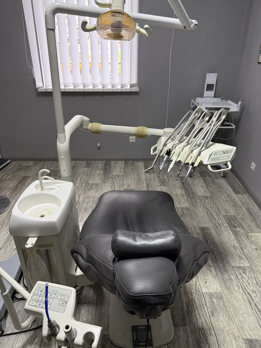 Стоматологічна установка Planmeca