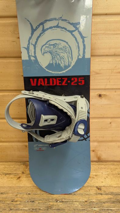 Deska snowboardowa CRAZY CREEK VALDEZ 125 cm + wiązania (617)