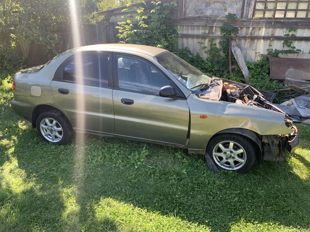 Daewoo Lanos 1.5 (після дтп)