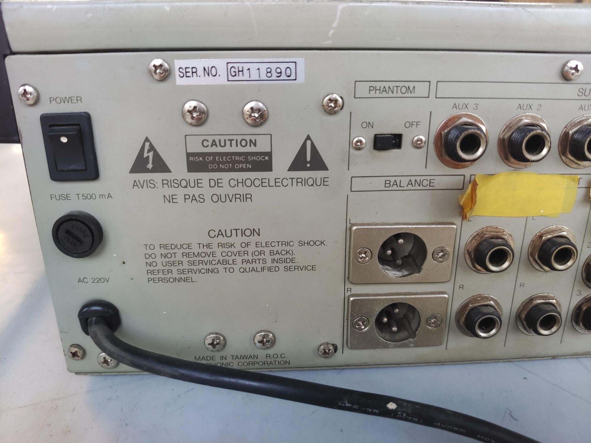 8 kanałowy mikser dźwięku Phonic PMC802