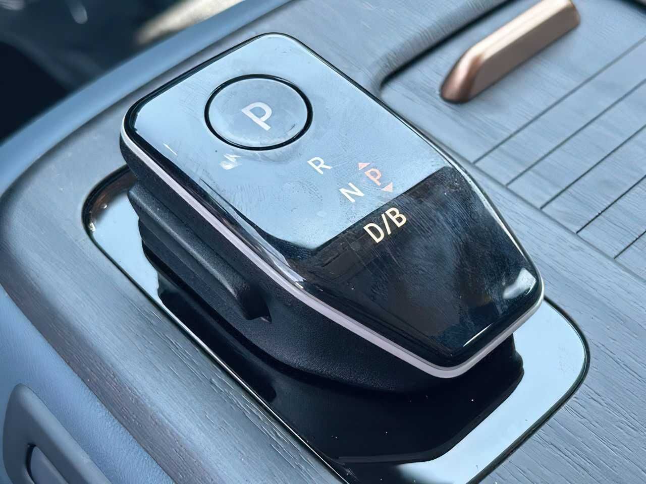 Nissan Ariya Platinum+ 2023