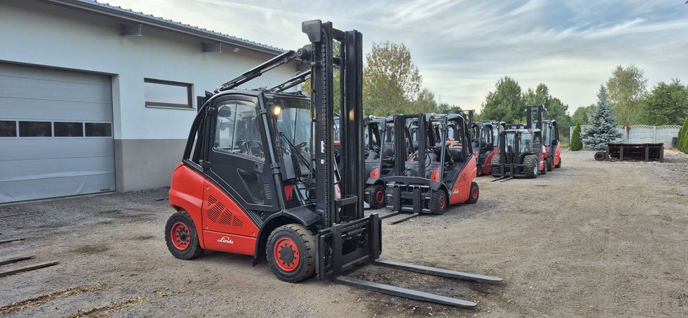 Linde H40D - Diesel - Rok 2015. - 4 sekcje. 9600 mth - Stan BDB.
