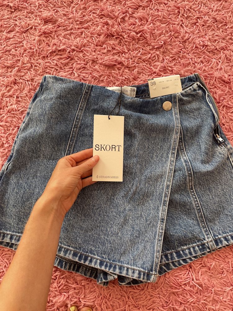 Шорти юбка stradivarius criss-cross denim skort