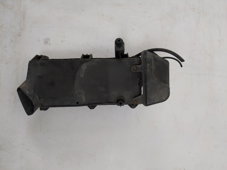 Obudowa Filtra Powietrza Ford Mondeo MK3 III 2.0 TDCI