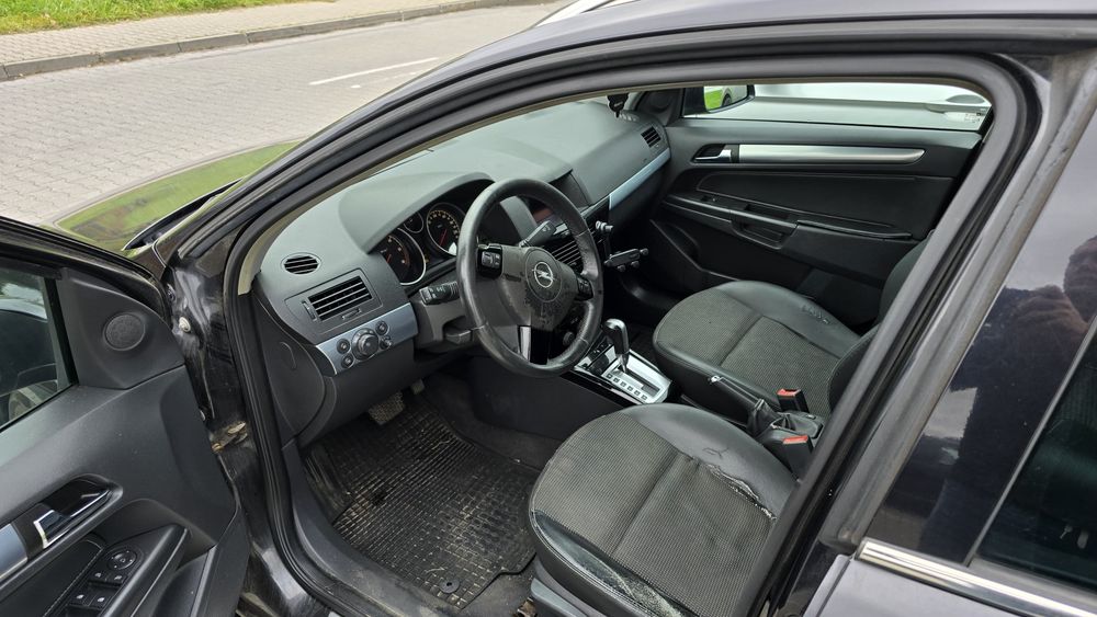 Opel Astra H 1.9 CDTI
