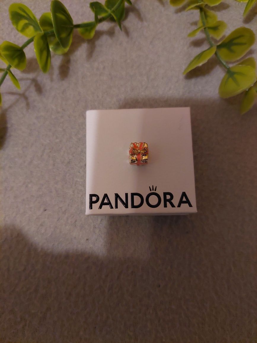 Nowa zawieszka/charms na bransoletki typu Pandora