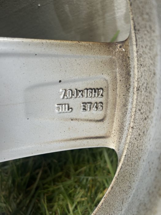 Оригінал,диски ауді, r16