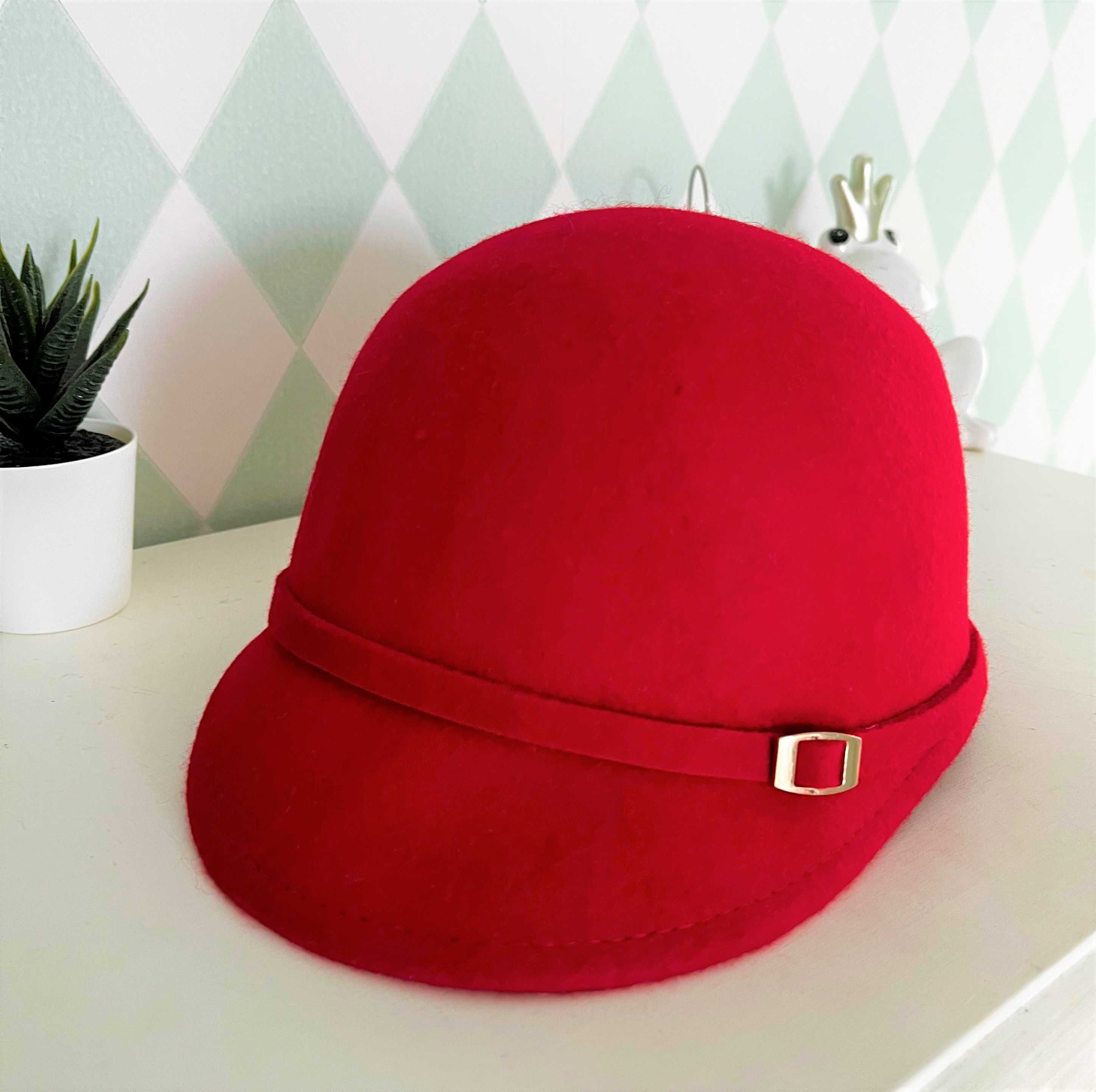 ZARA kapelusz filcowy ozdobny czerwony czapka 56 L