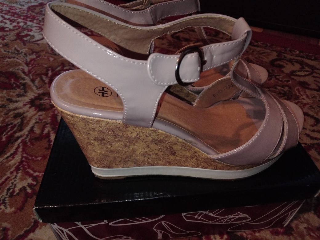 Buty T.Taccardi 36