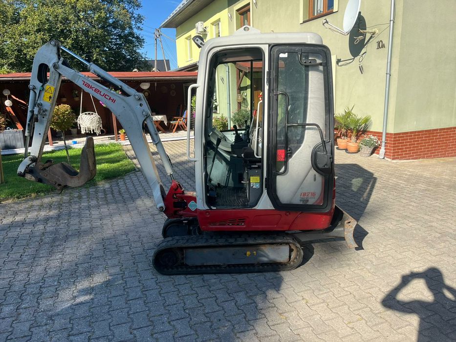 Minikoparka Takeuchi TB 216  2017