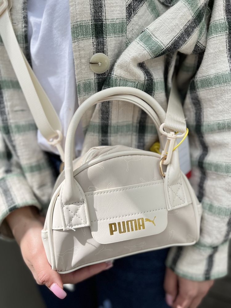 Сумка від бренду Puma нова з біркою в білому кольорі