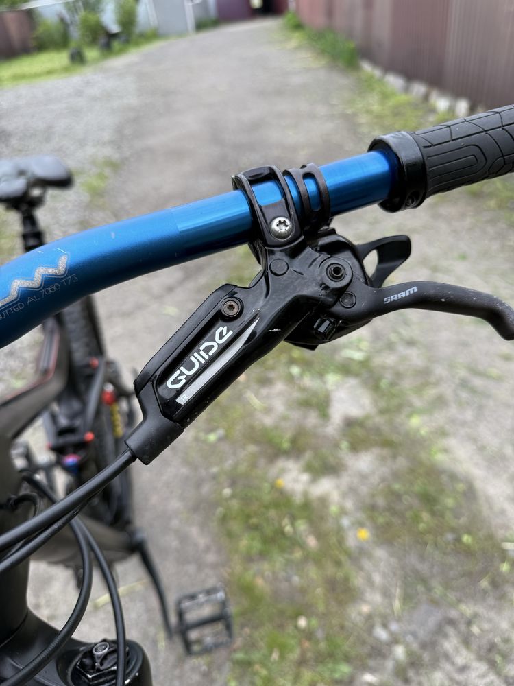 Велосипед cube carbon