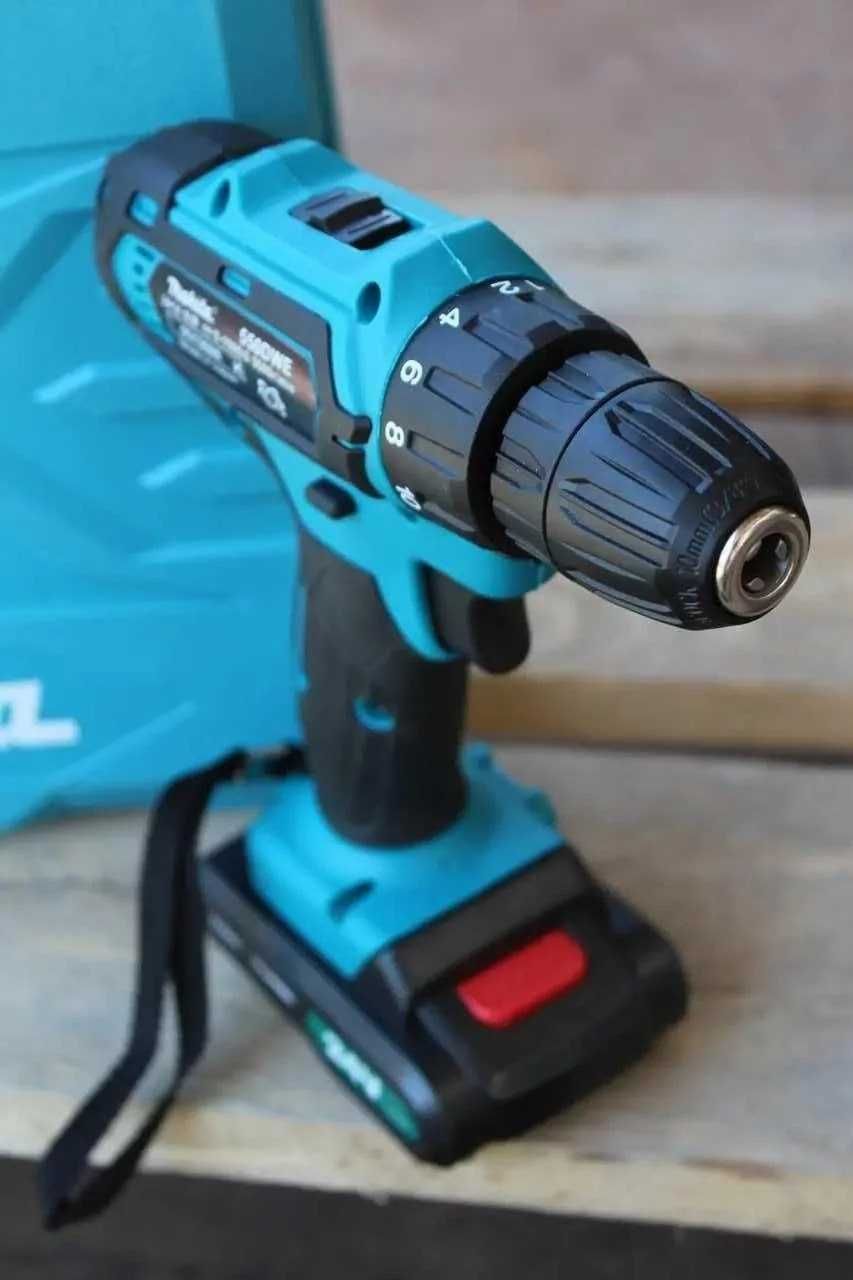Аккумуляторный шуруповерт Makita 550 24В с DFR патроном в кейсе Макита