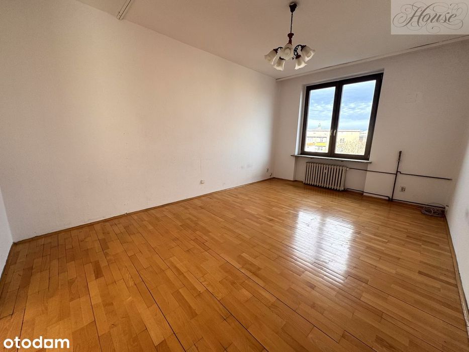 M3 w centrum z balkonem