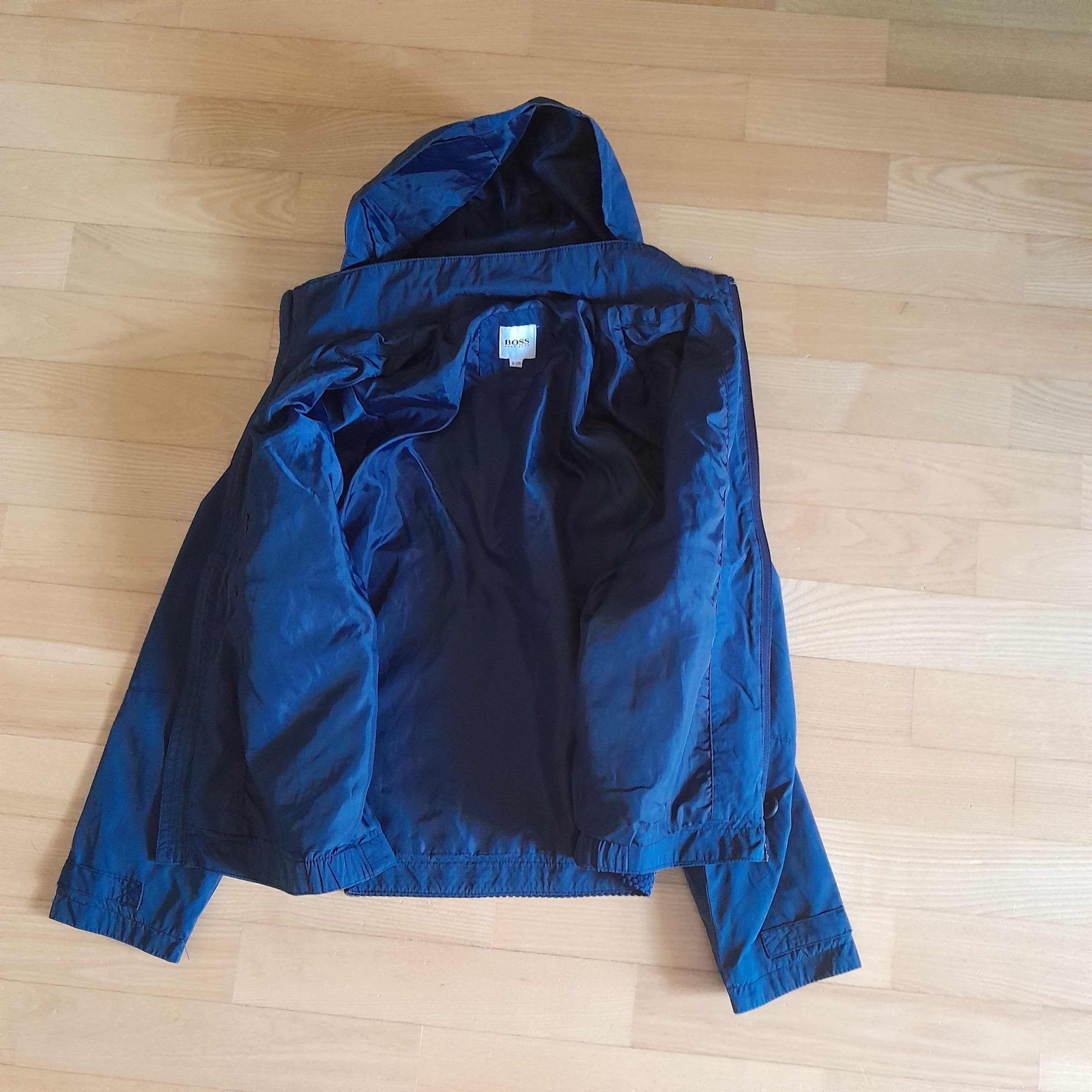 Kurtka wiatrówka przejściowa hugo boss z kapturem rozmiar 126 cm