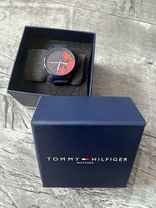 Zegarek dziecięcy Tommy Hilfiger