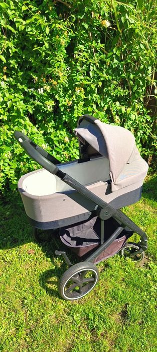 Cybex balios s lux 2022