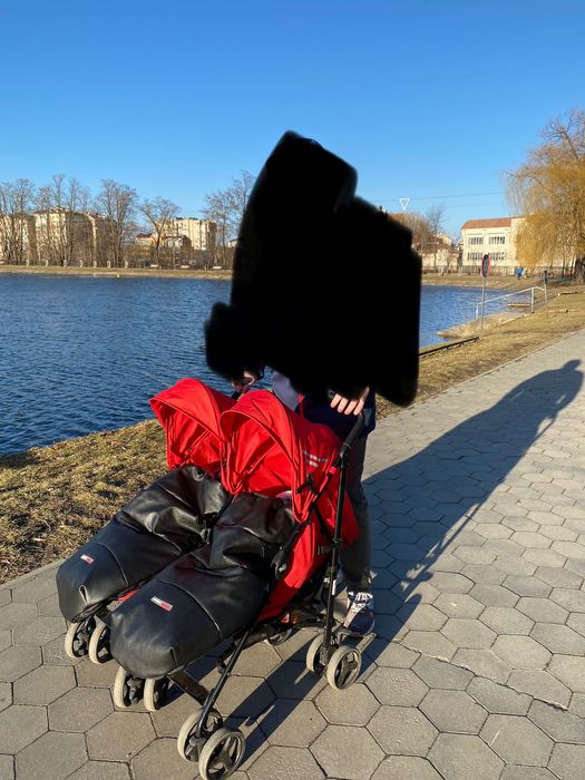 Коляска для двійні CUM