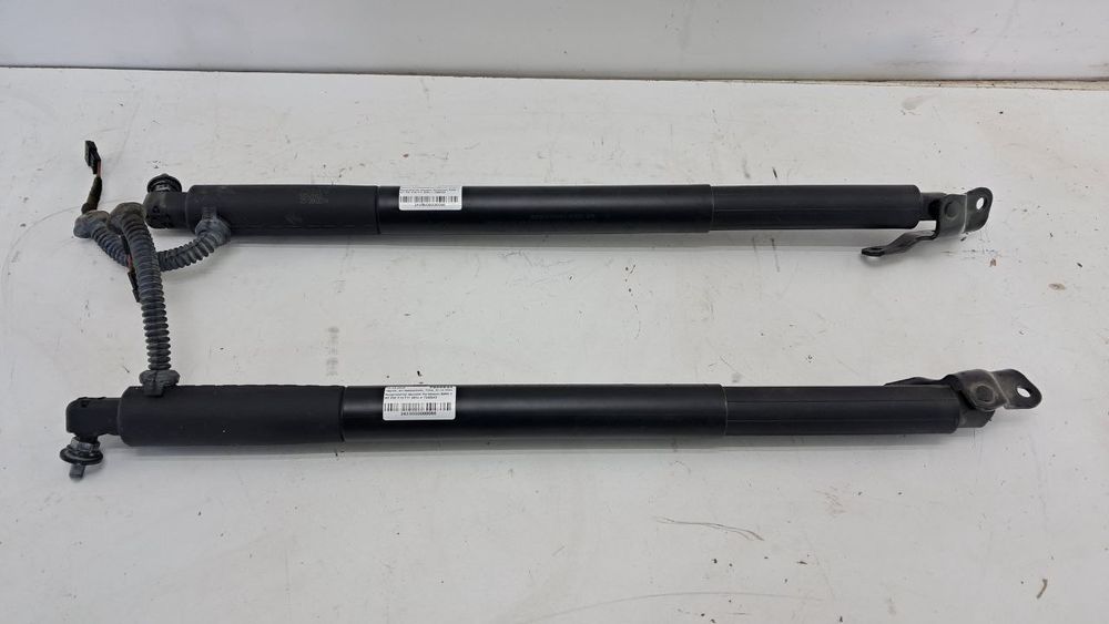 Амортизатор крышки багажника BMW 5 GT F07 F10 F11 2014 гг 7200543