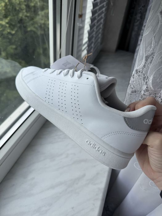 Кеди adidas advantage base