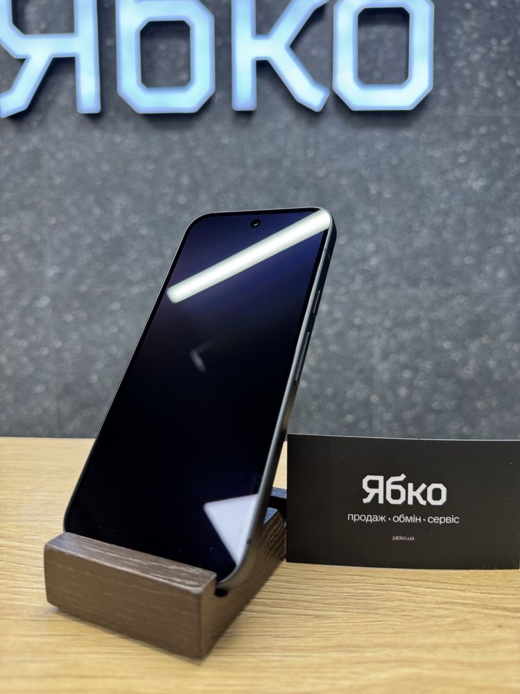 Вживаний Google Pixel 9 12/128GB (Obsidian)