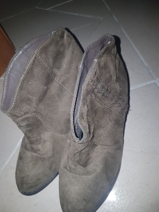 Botim toupeira capas novas
