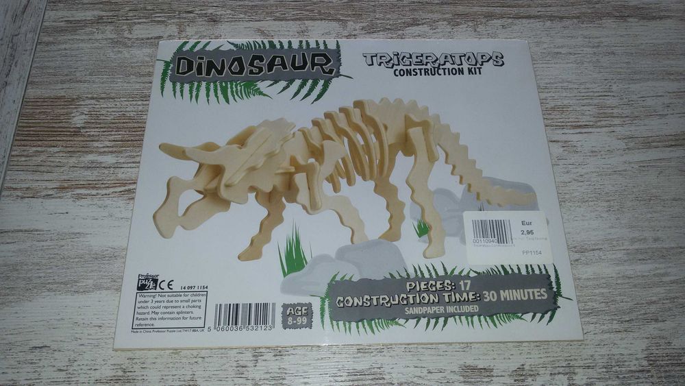 Dinossauros puzzles 3D