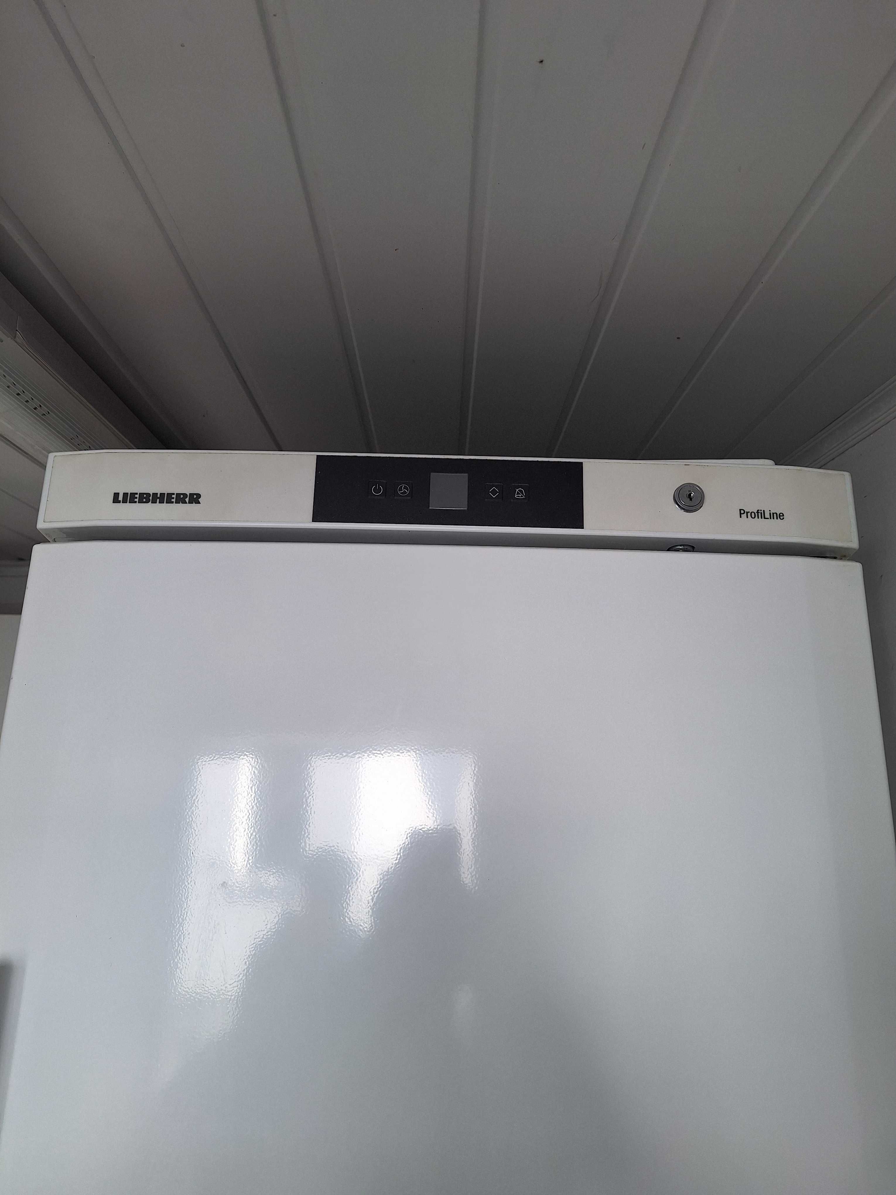 Szafa chłodnicza lodówka LIEBHERR GKv 4310