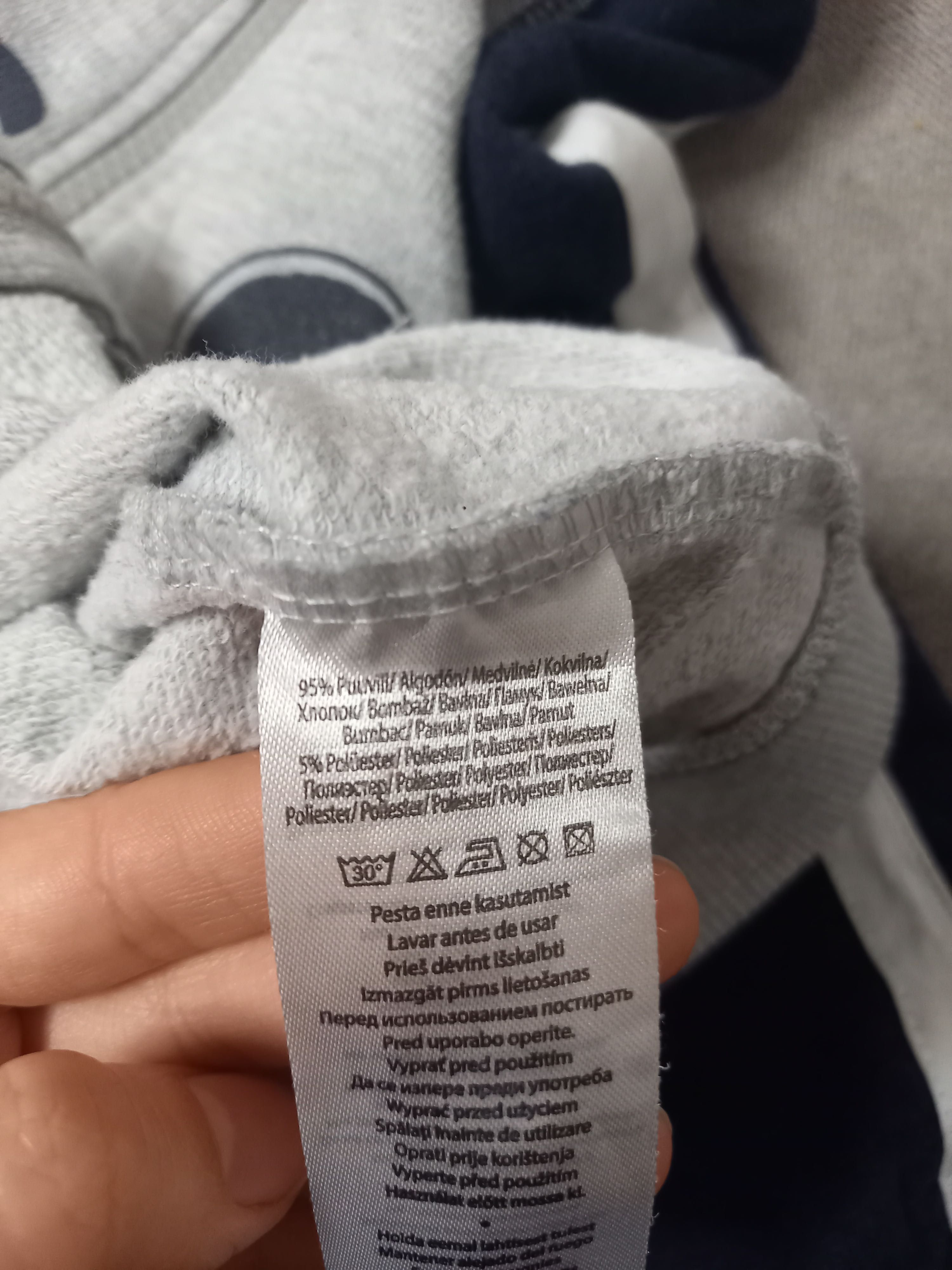 Bluza z Myszką Miki, 95% bawełna, rozm. 24-36 mies.