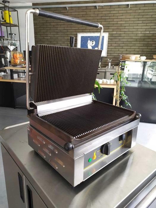 Grill Kontaktowy Kontakt grill pojedynczy ryflowany- Roller Grill