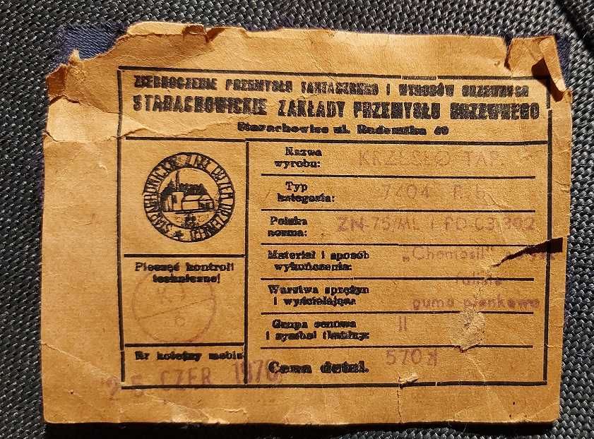 4 krzesła PRL + pianka tapicerska gratis