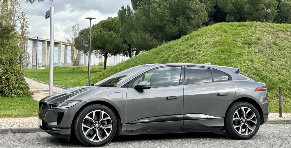 Jaguar I-Pace SE EV400 (Iva discriminado e dedudivel)
