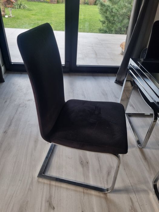 Stol i 6 krzesel wloski styl glamour grube szklo rozkladany