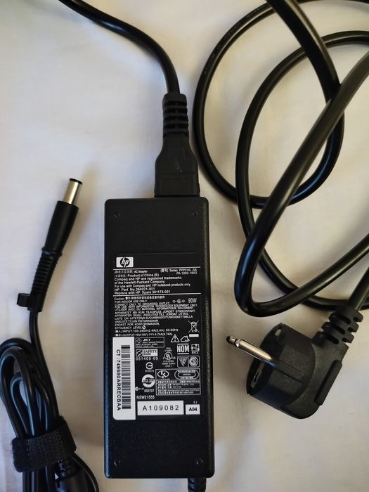 Блок живлення до ноутбука