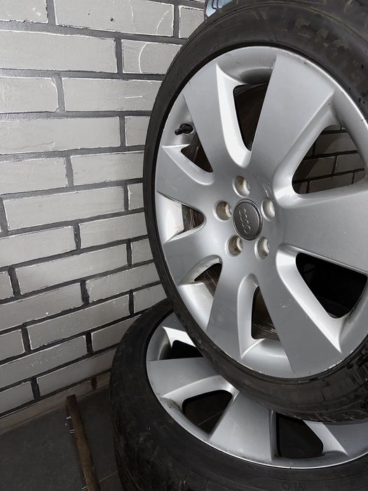 Колеса в зборі 245/40 R18 Goodyear,диски 5х112 R18