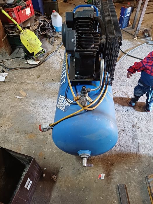 Kompresor 200 l walter
