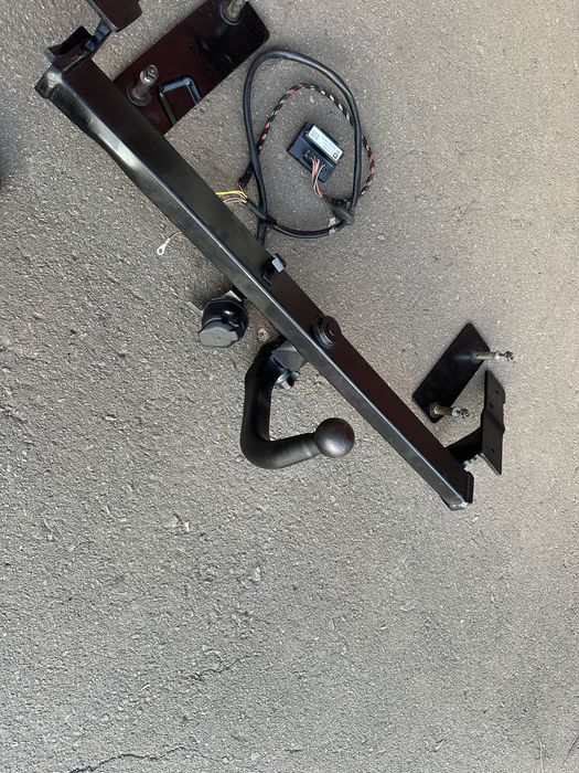 Фаркоп форкоп опель астра н хечбек opel astra H 2004/2014 рік оригінал