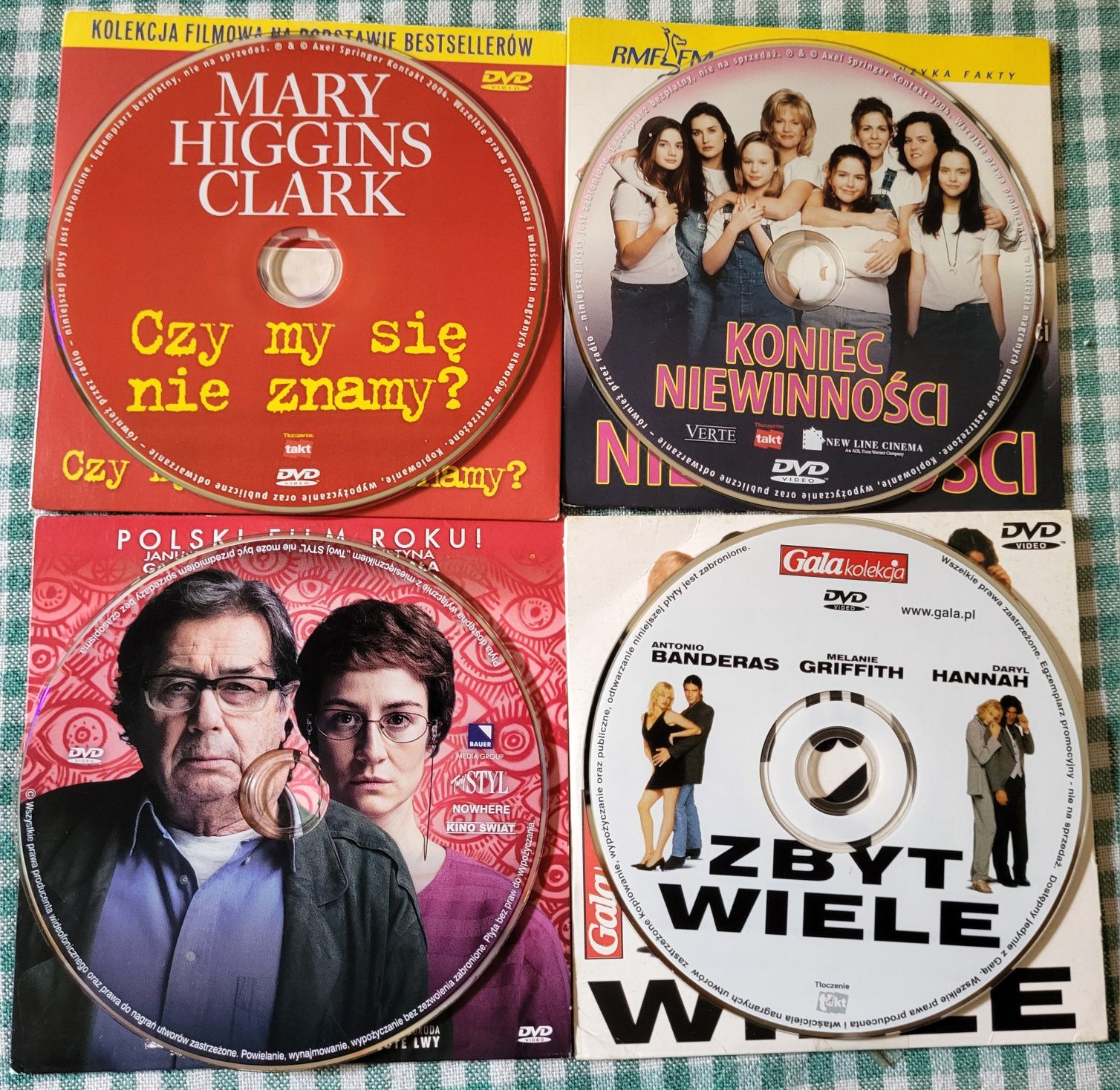 4 filmy DVD Body, Zbyt wiele, Koniec niewinności, Czy my się nie znamy