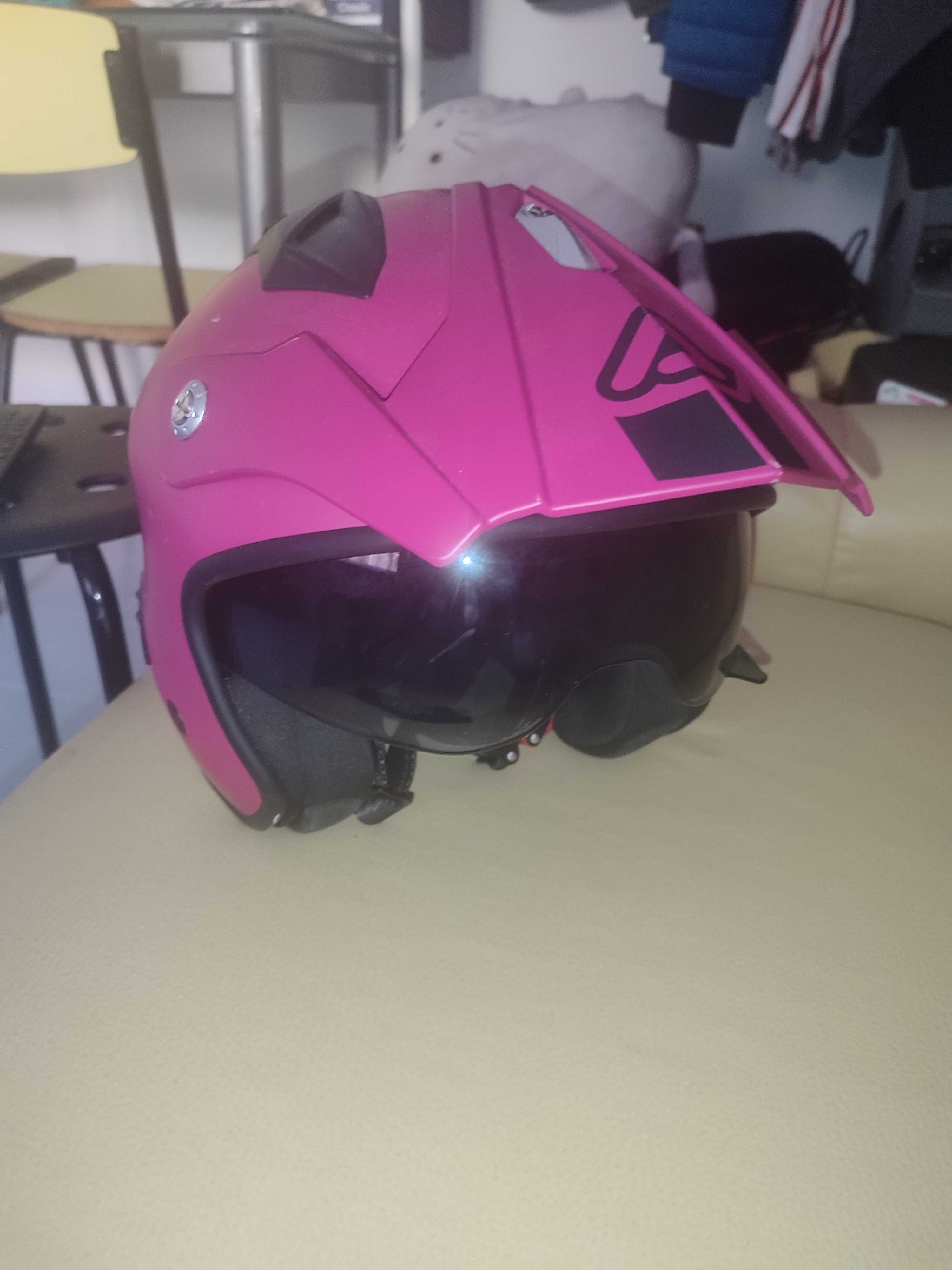 Capacete mota mulher