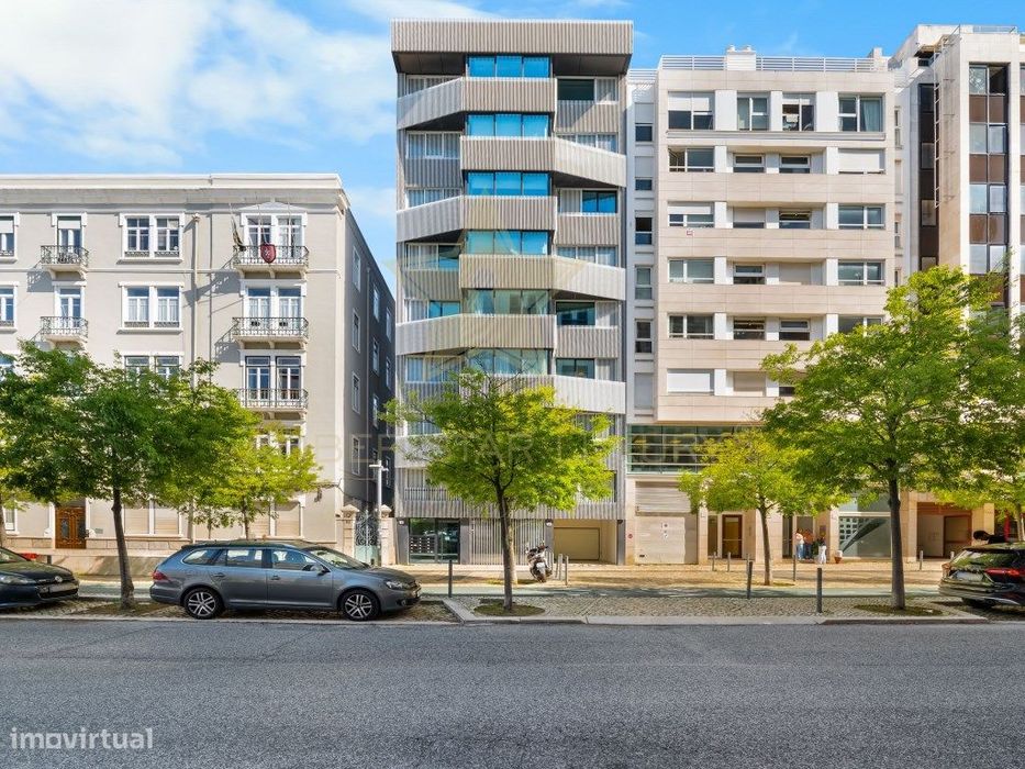 Moderno apartamento T2 na Prestigiada Avenida Duque d'Ávila - Aven...