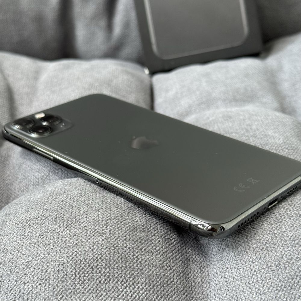 Apple iphone 11 pro Max Green идеал