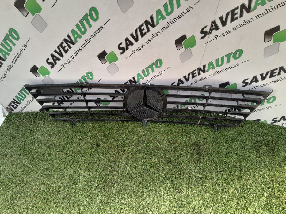 Grelha frente MERCEDES-BENZ Sprinter 2-t (901, 902)