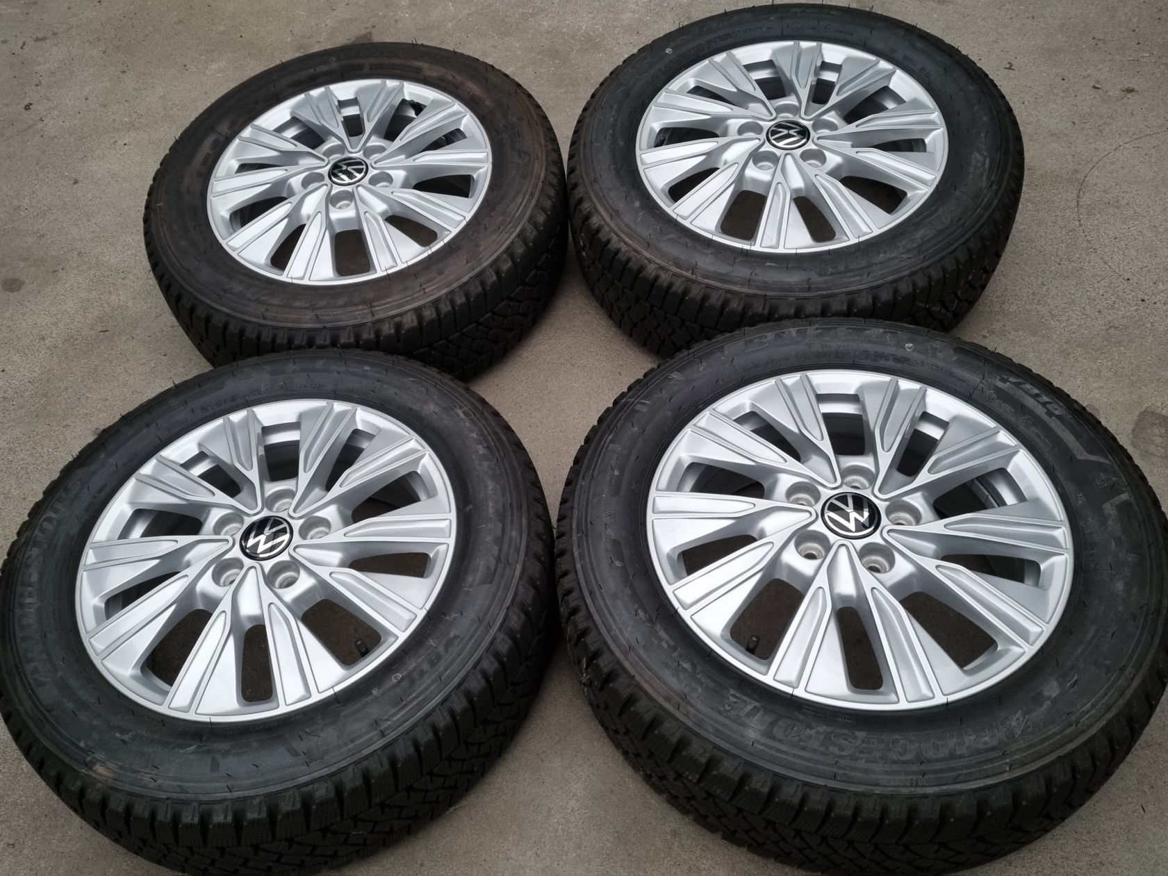 NOWE Koła Zimowe Alu 17" VW T7 7T0 5x120 Oryginalne