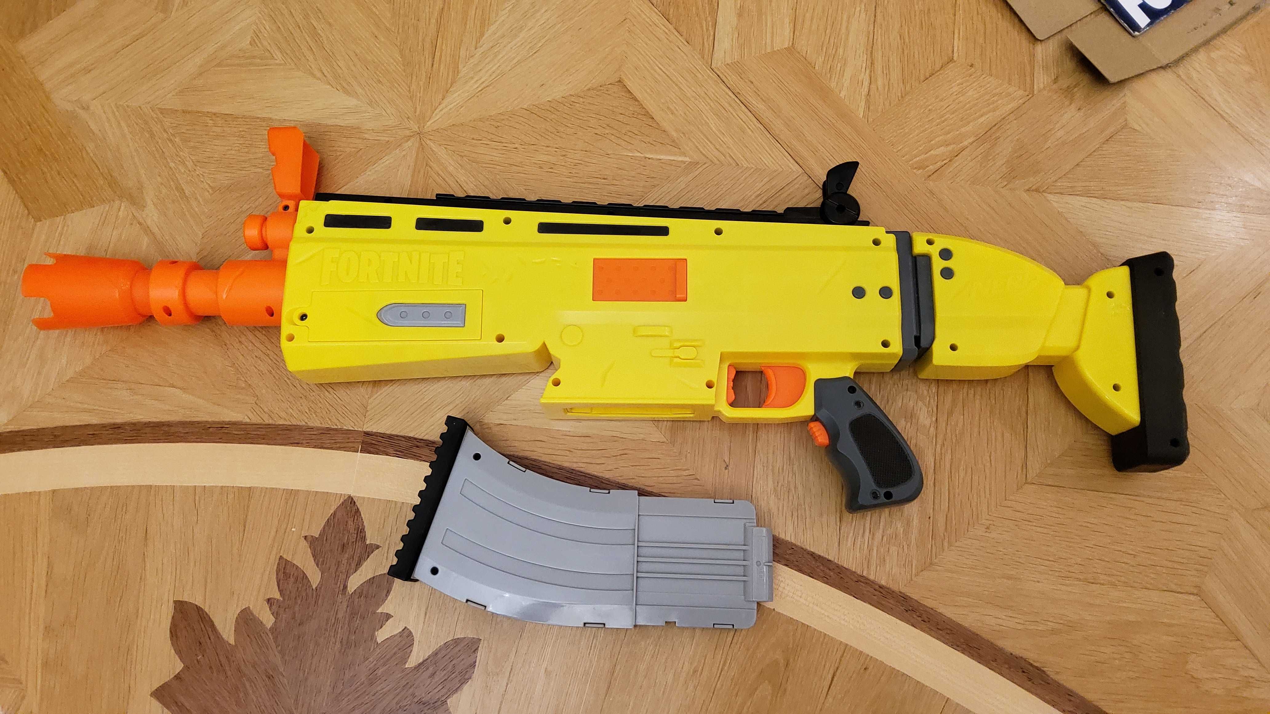 Fortnite Nerf - Скар. Новый с коробкой.